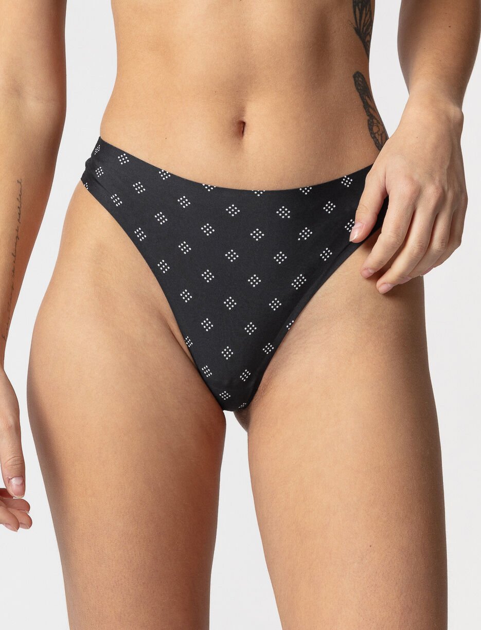 Culotte tanga sans coutures