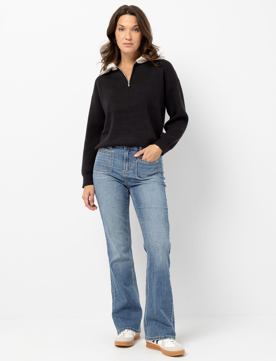 Jean semi-évasé avec poches