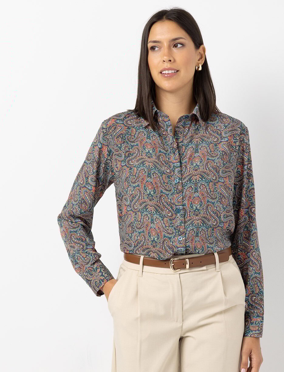 Blouse boutonnée à imprimé paisley