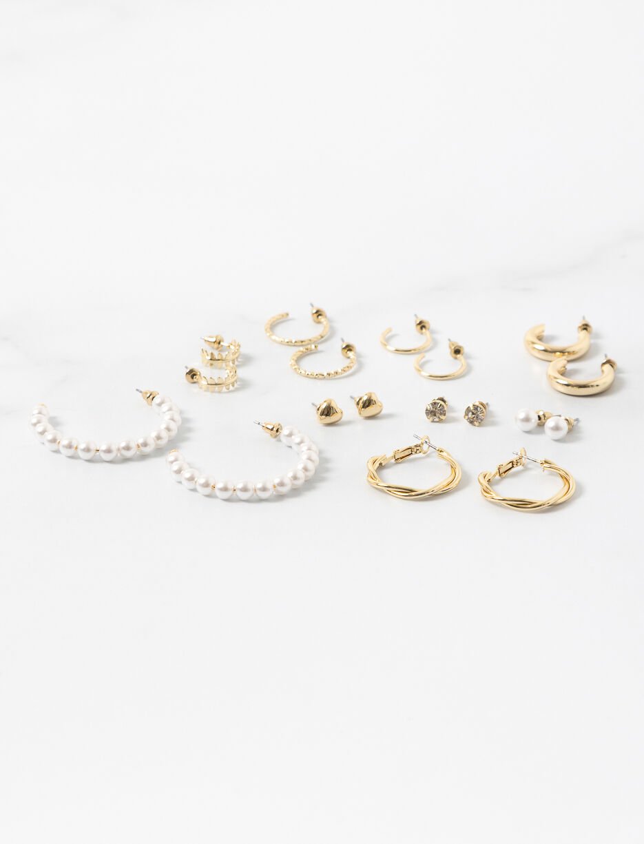 Boucles d'oreilles variées - paquet de 9