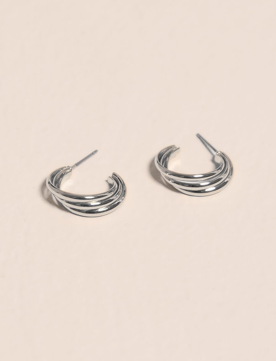 Boucles d’oreilles anneaux triples croisées