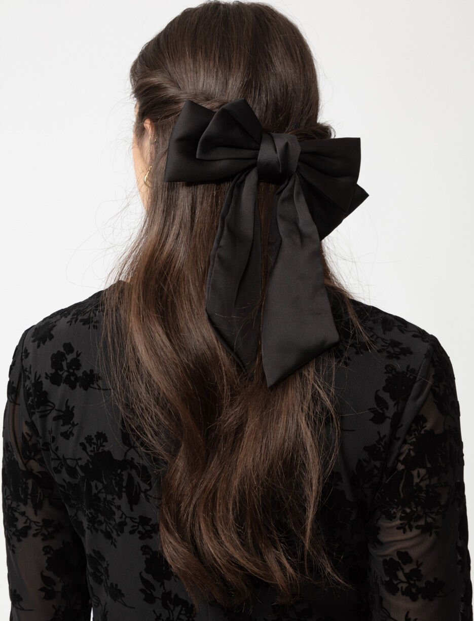 Hair Clip with Bow