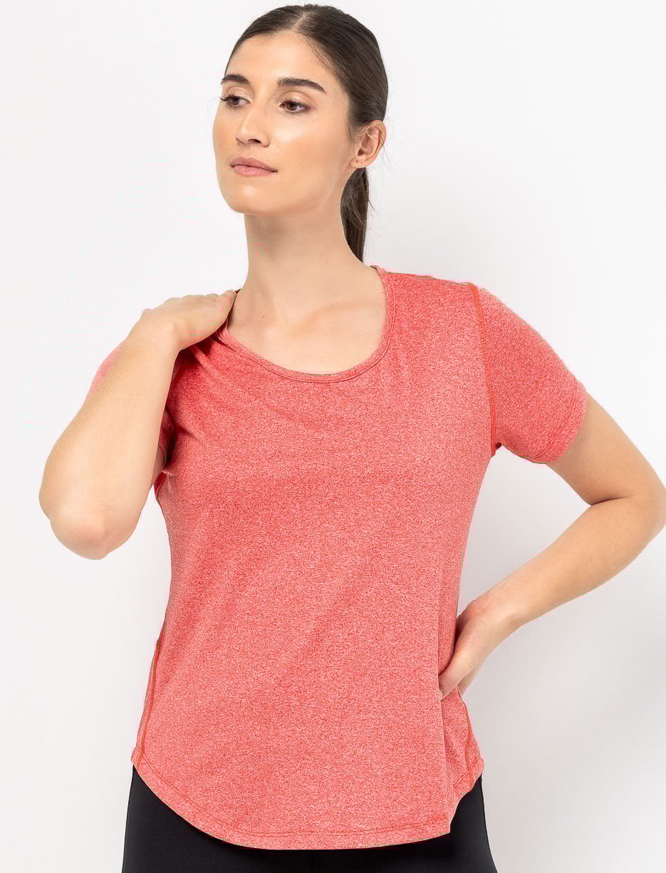 T-shirt de sport à col dégagé