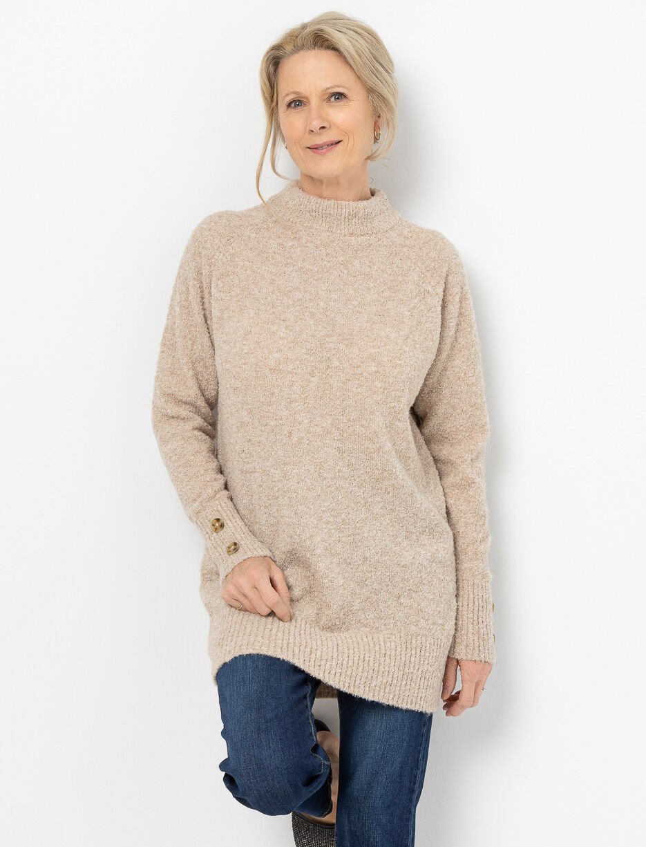 Chandail en tricot à col montant