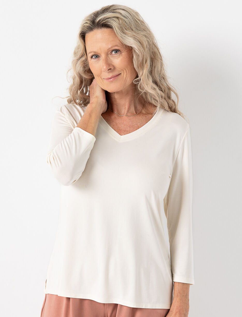 T-shirt manches 3/4 à col en V