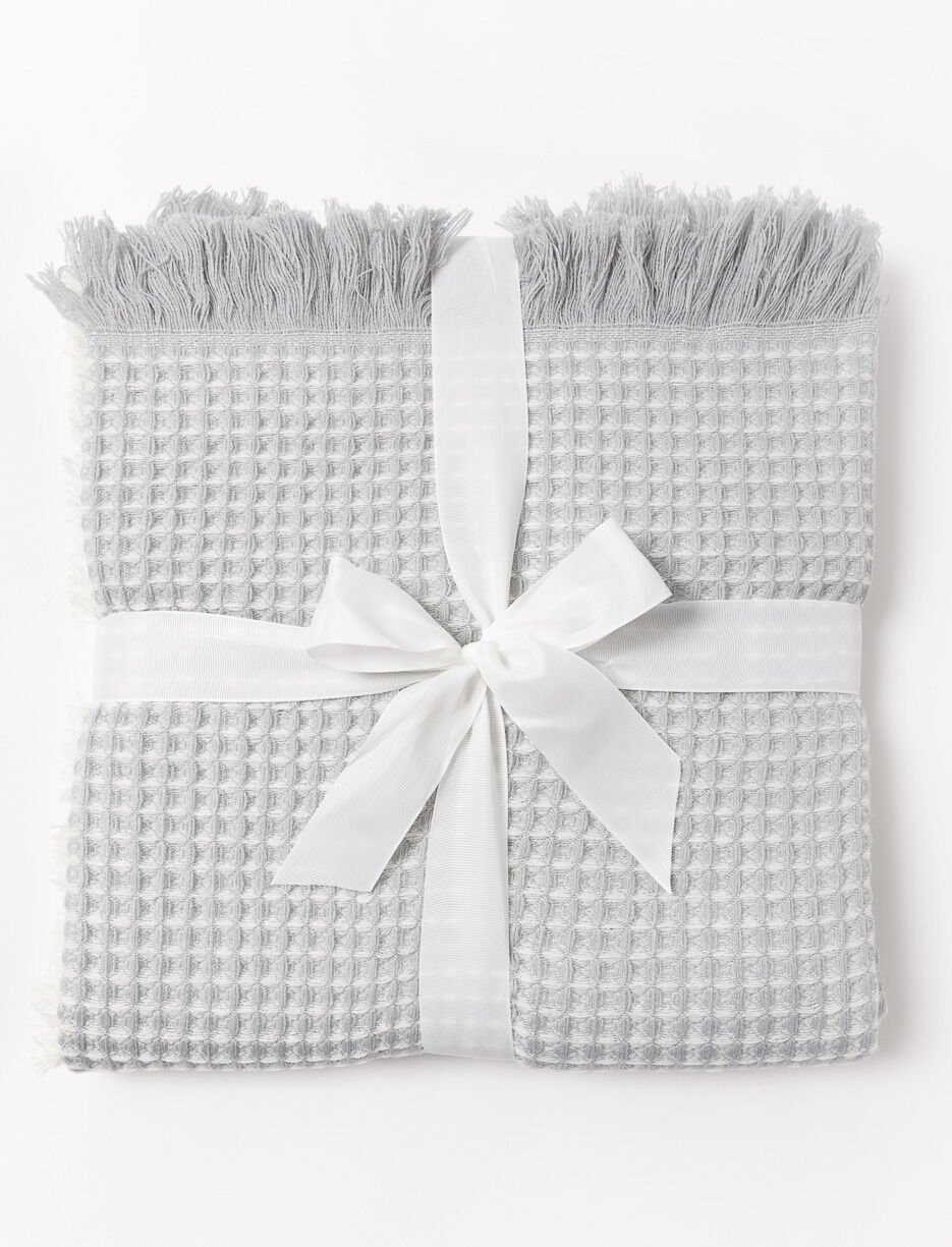 Waffle-textured Throw