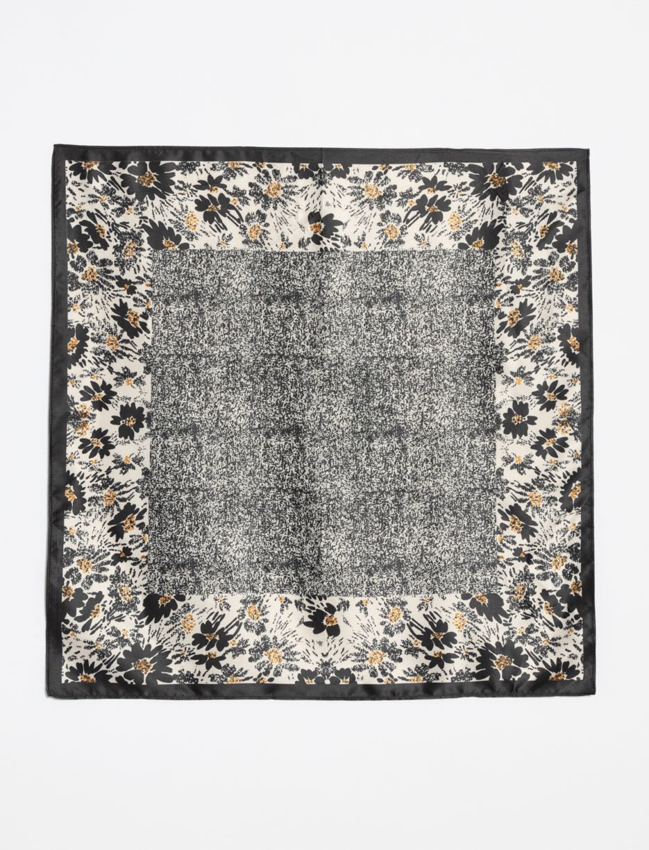 Foulard léger imprimé