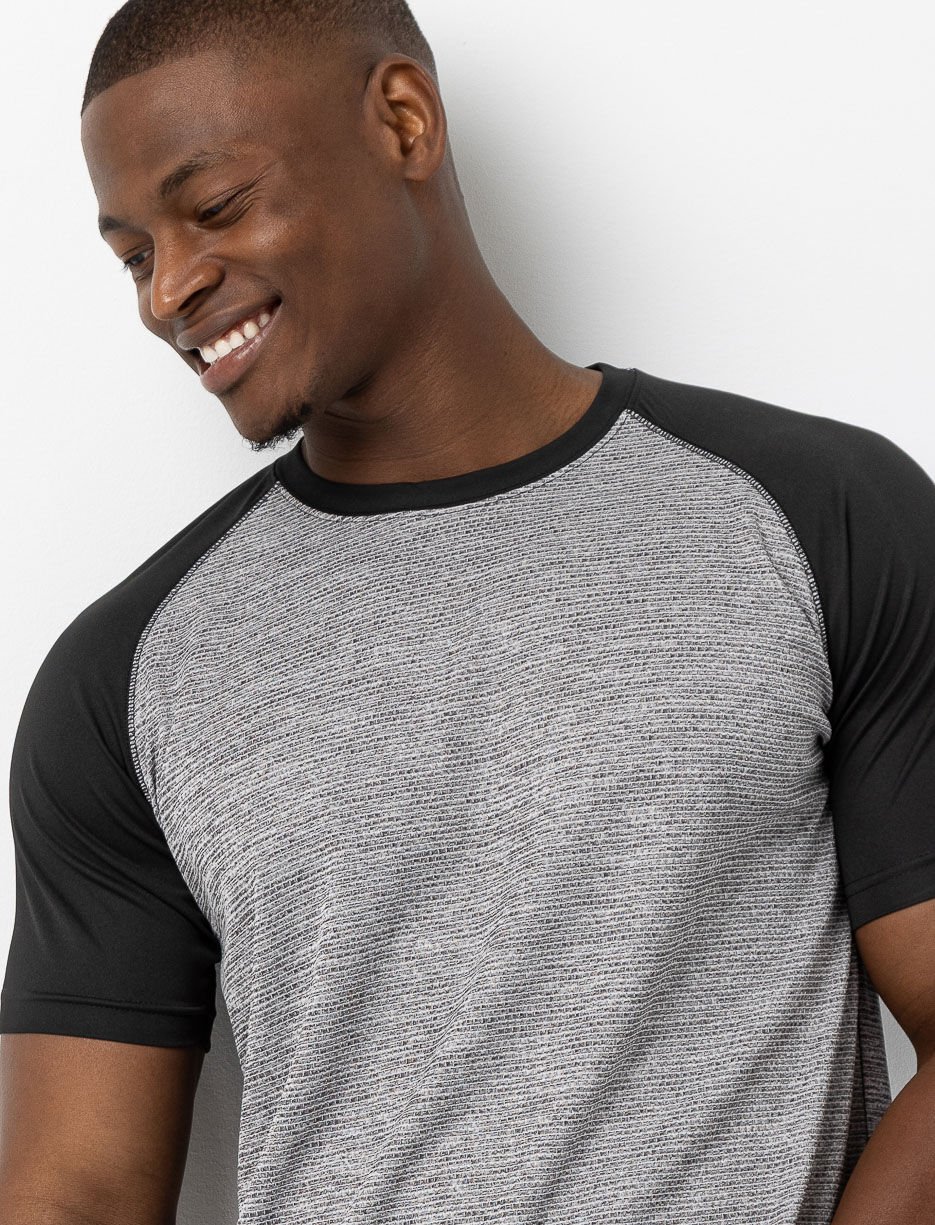 Contrast Sleeve Sports T-shirt