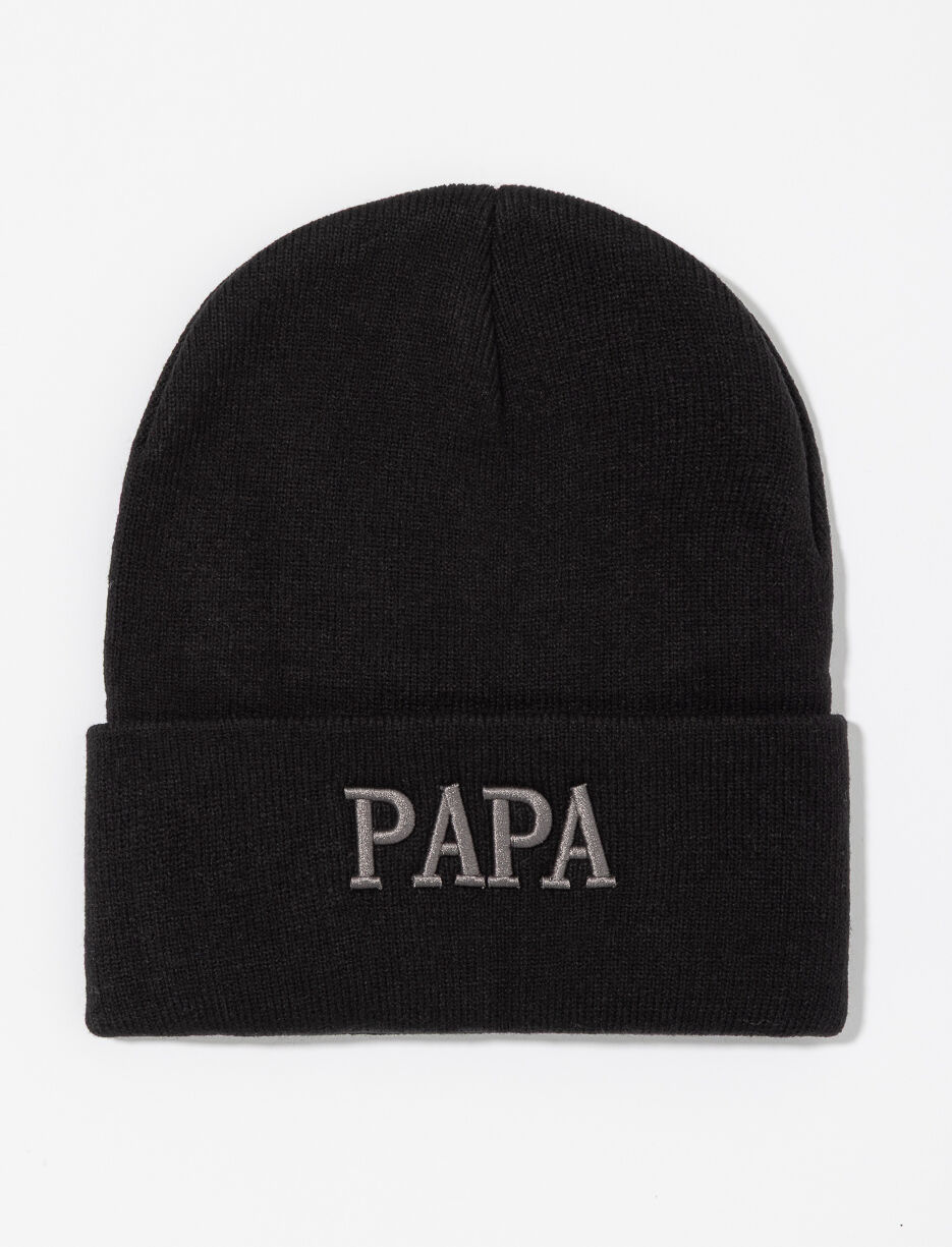 Tuque en tricot avec broderie PAPA