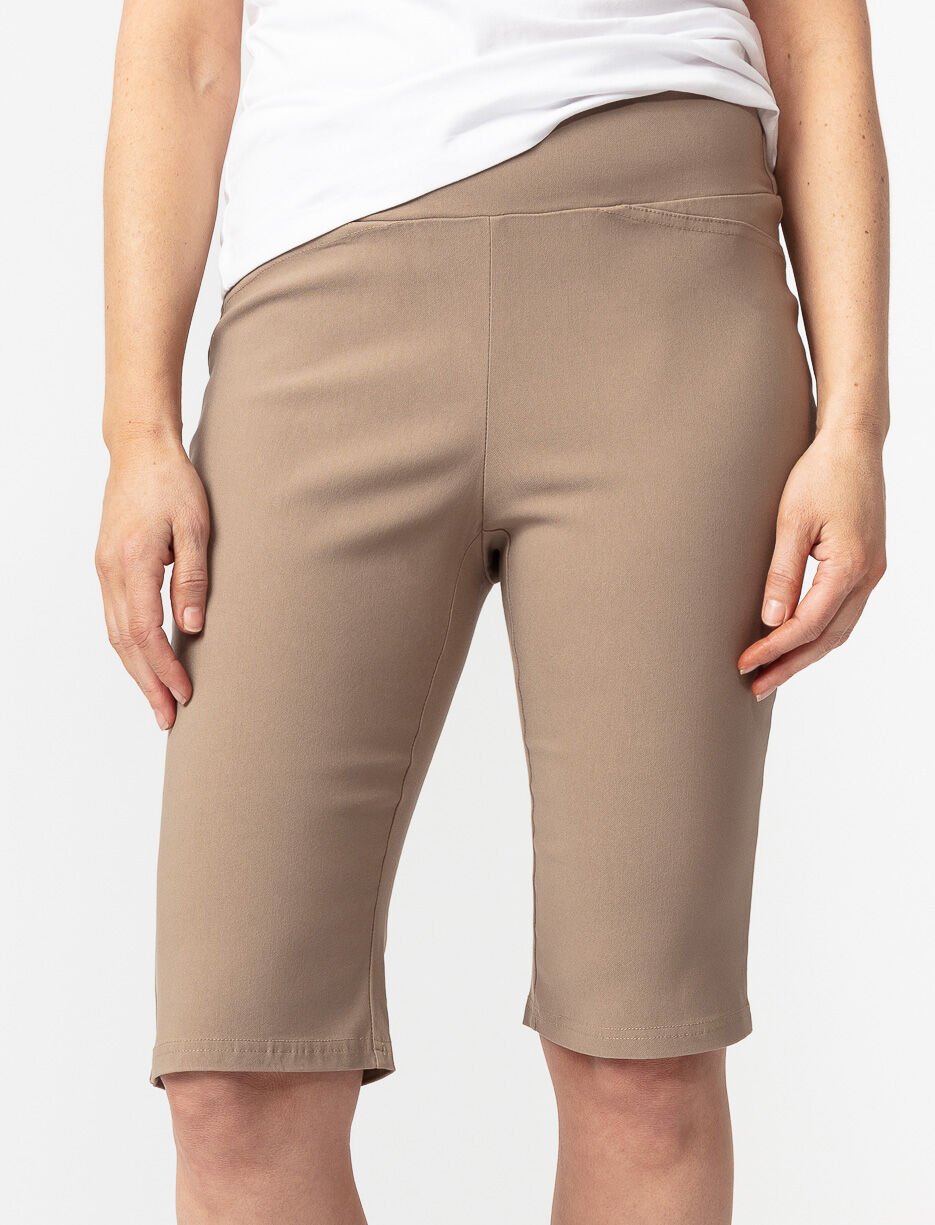 Pull-on Bermuda Shorts