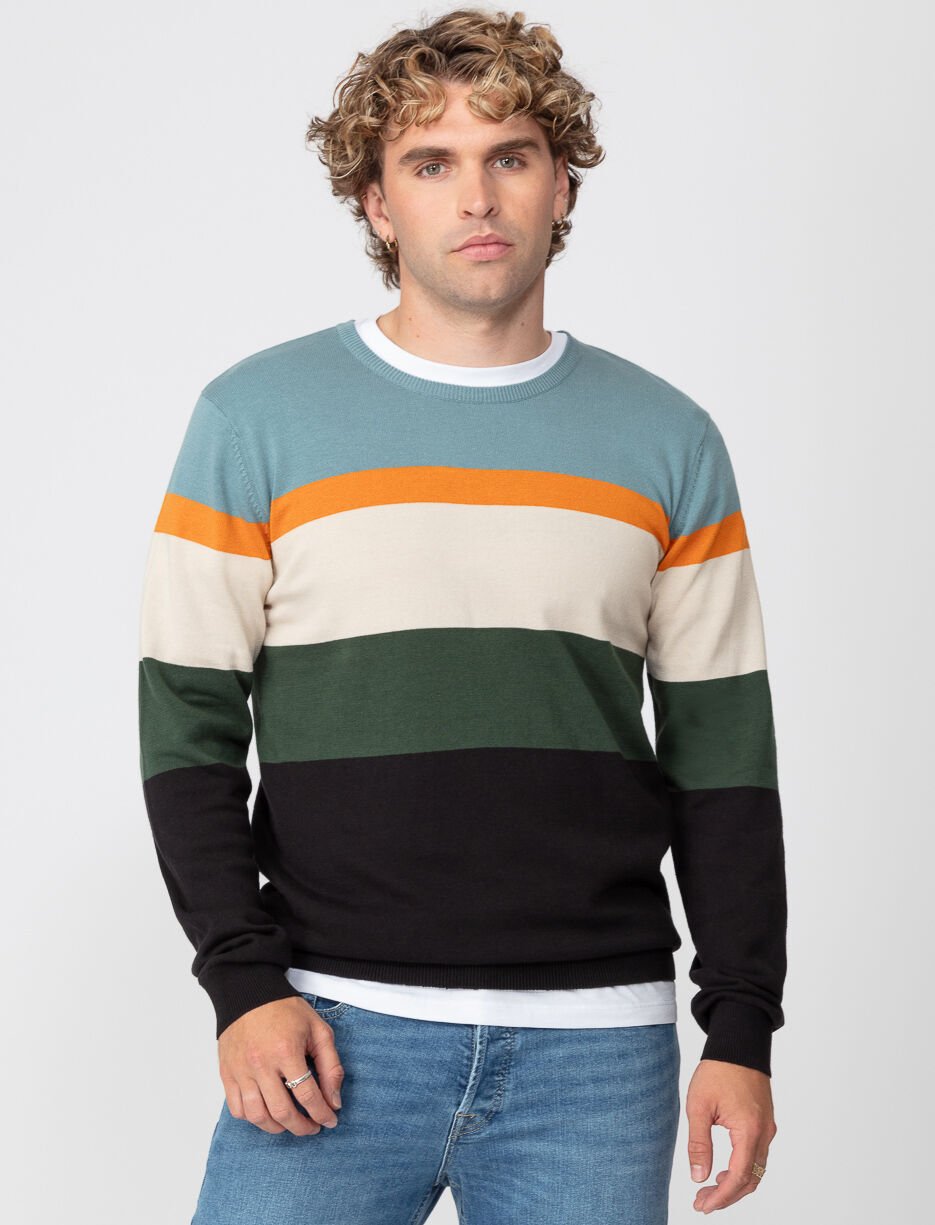 Chandail de tricot à rayures