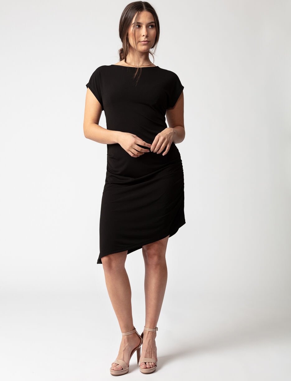 Robe froncée asymétrique