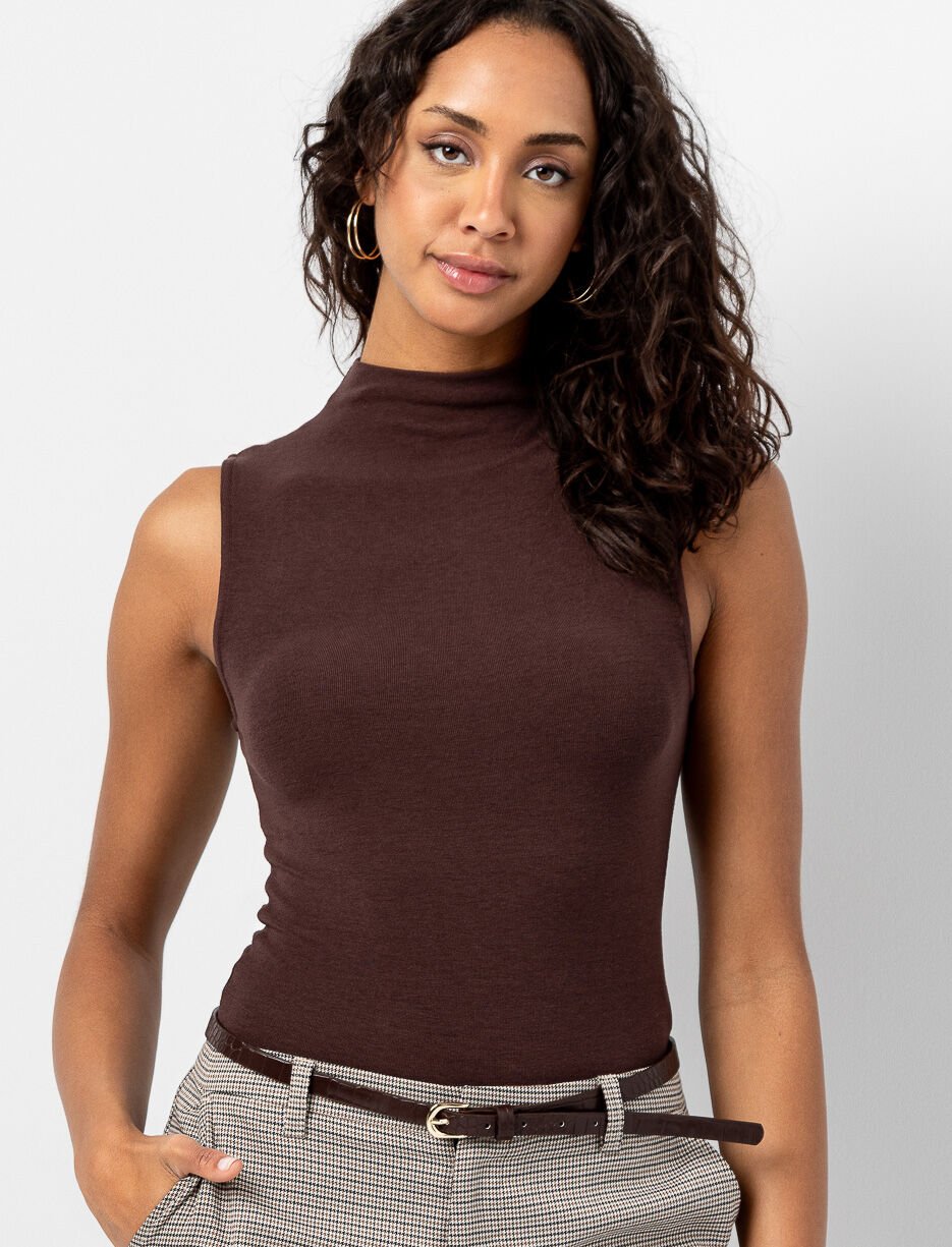 Sleeveless Mock-neck Tank Top 