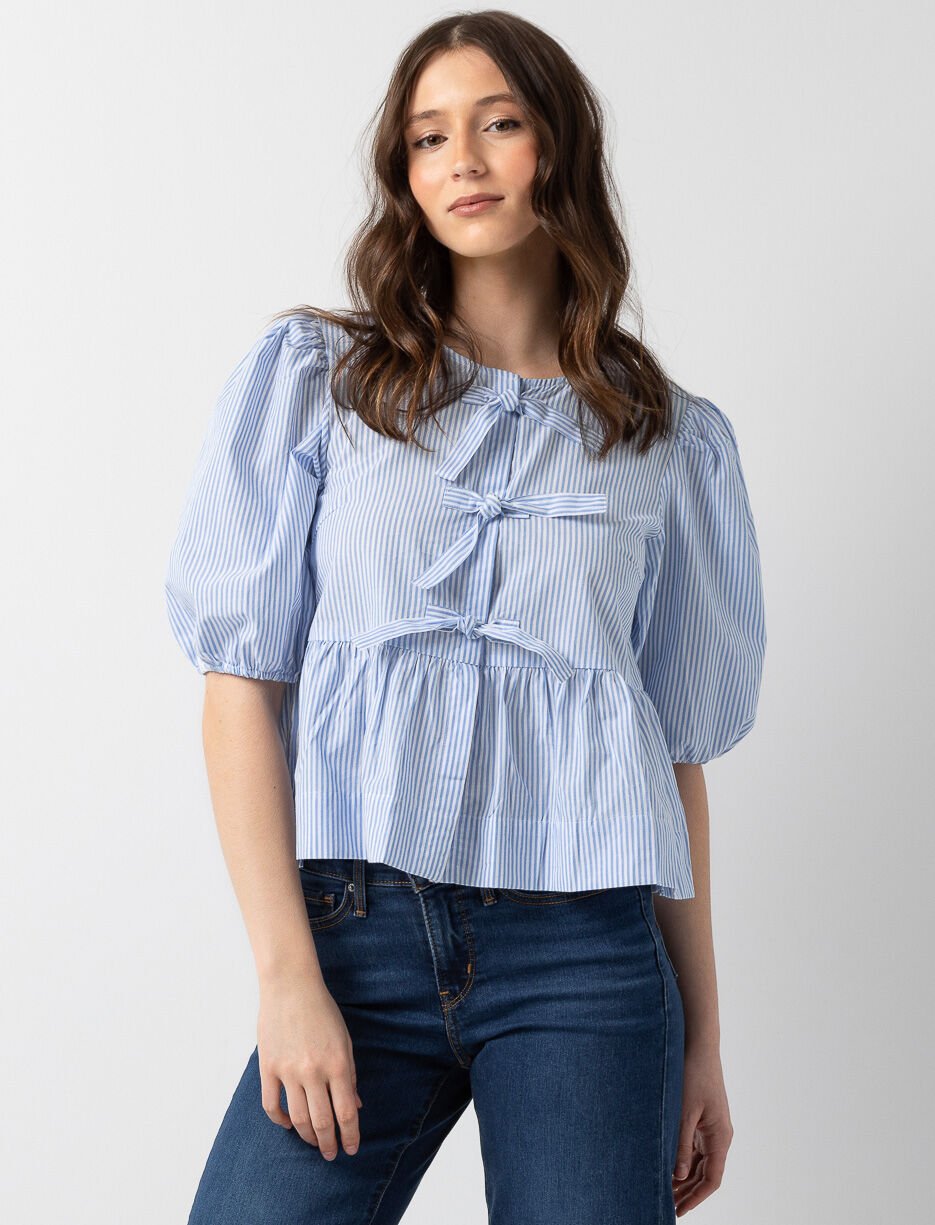 Blouse nouée à rayures