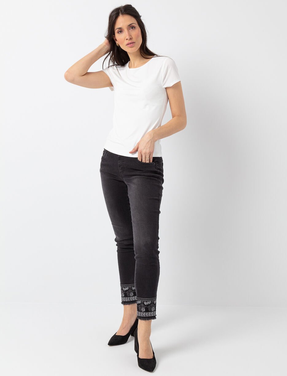 Pull-on Skinny Jeans with Hem Details