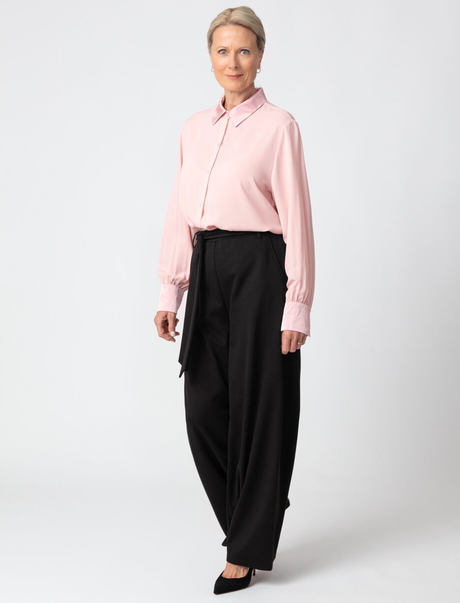 Blouse boutonnée unie