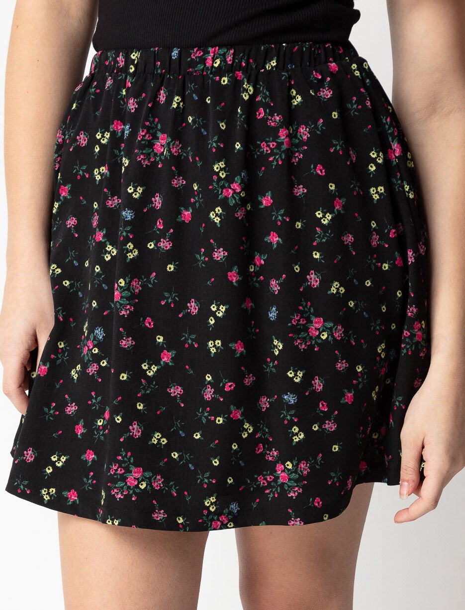 Jupe courte fleurie