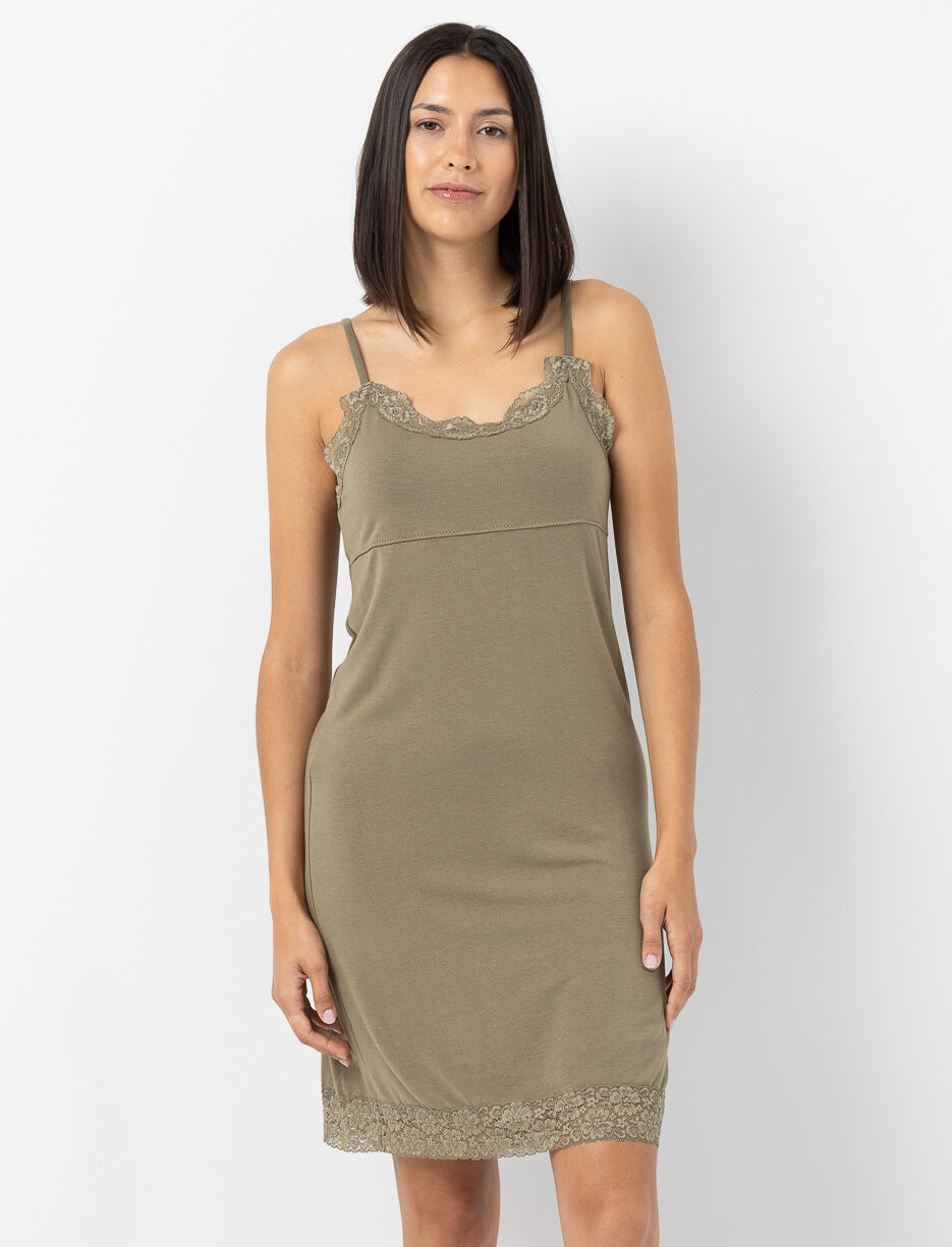 Nuisette à dentelle