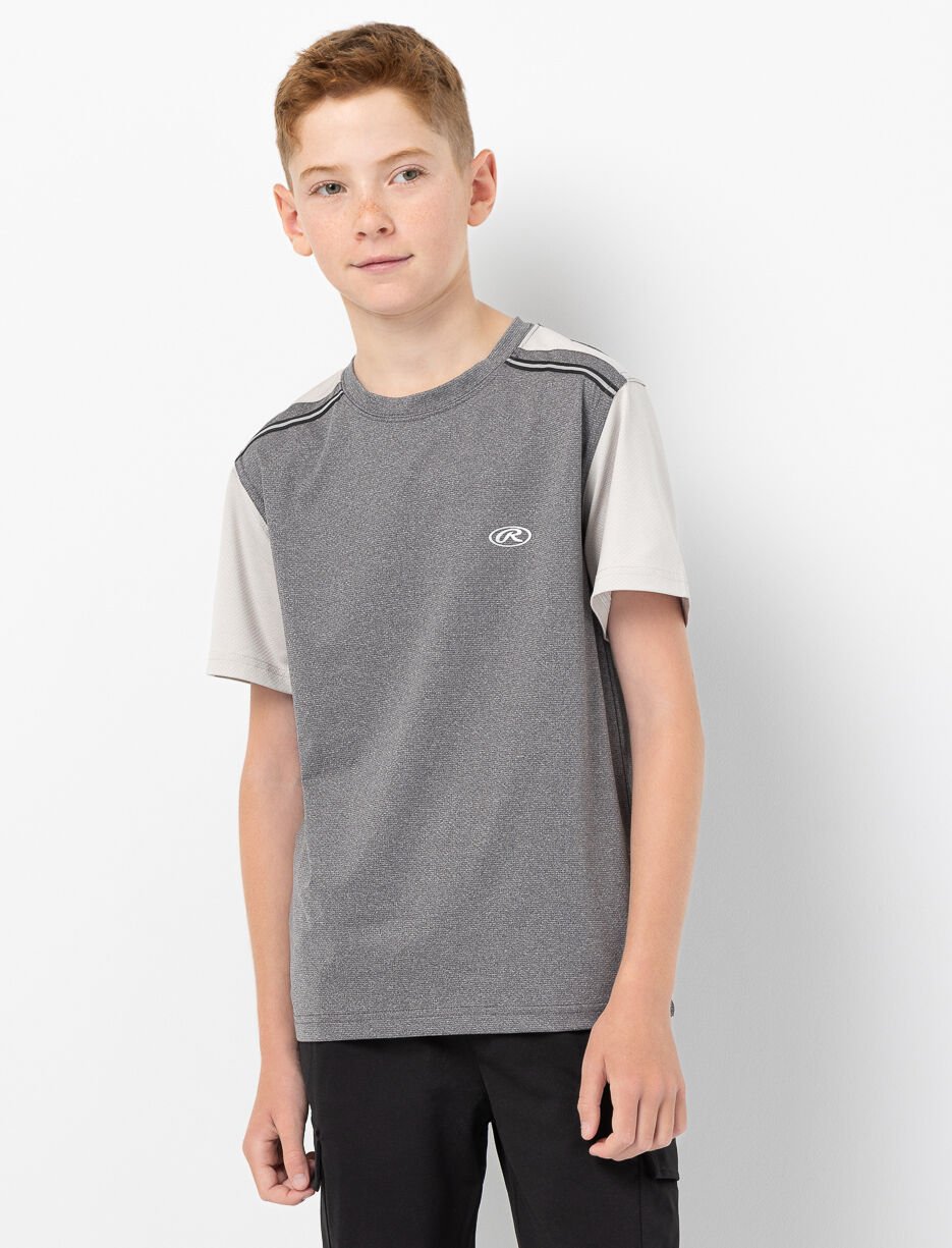 T-shirt de sport à manches contrastantes