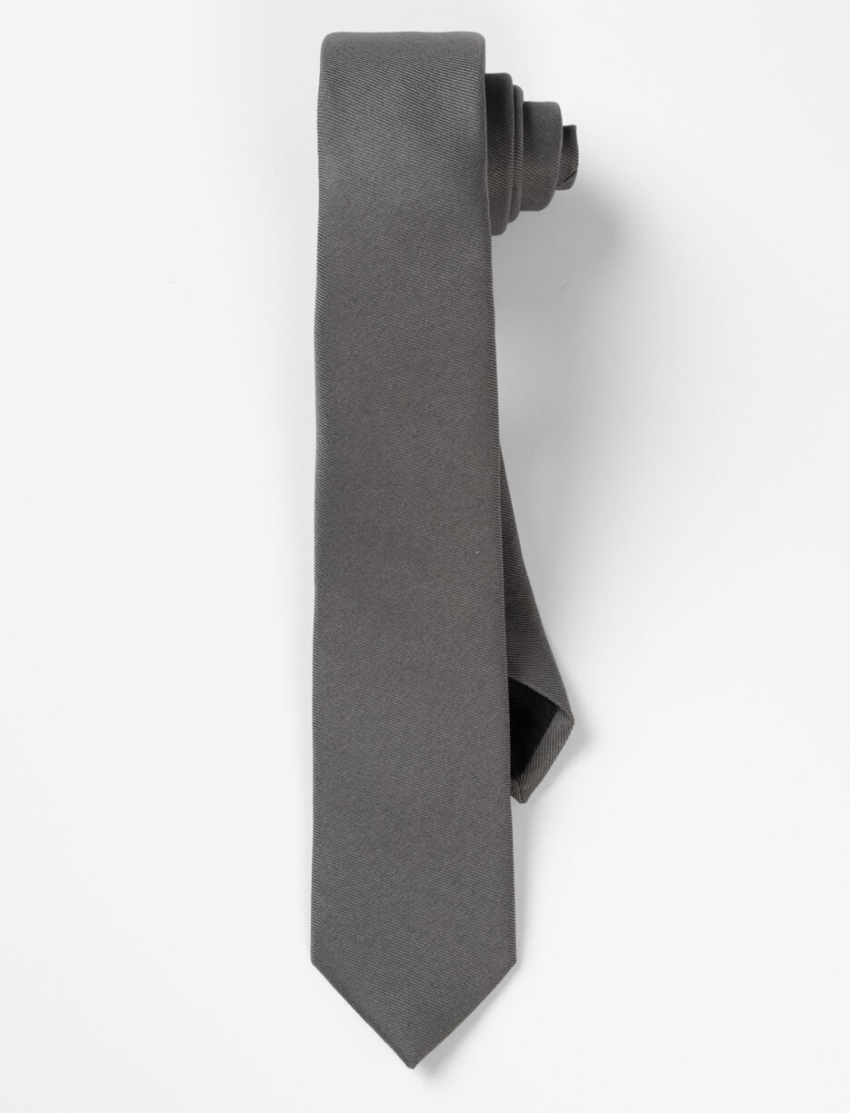 Solid Tie