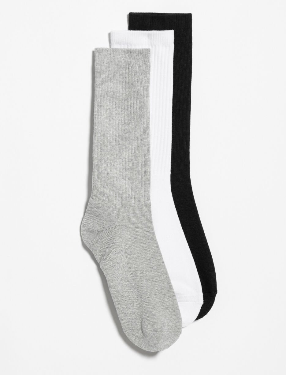 Solid Mid Calf Socks - Pack of 3