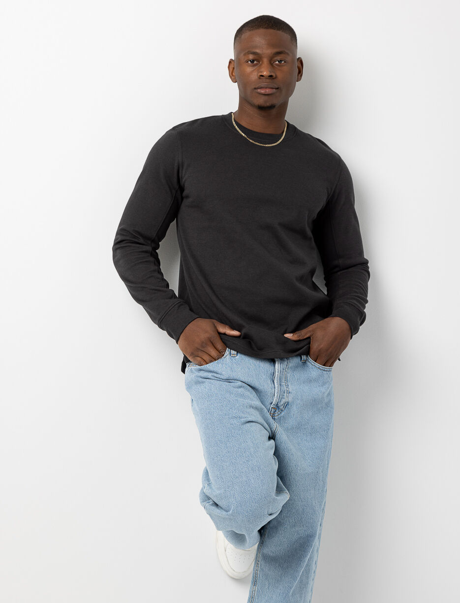 Chandail uni en suède brossé