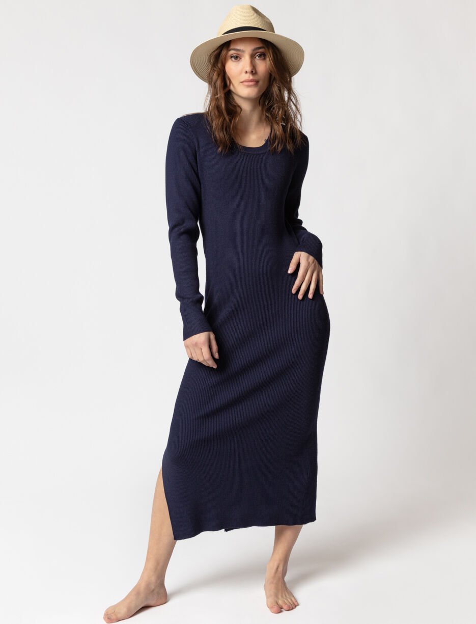 Robe ajustée en tricot côtelé Robe ajustée en tricot côtelé