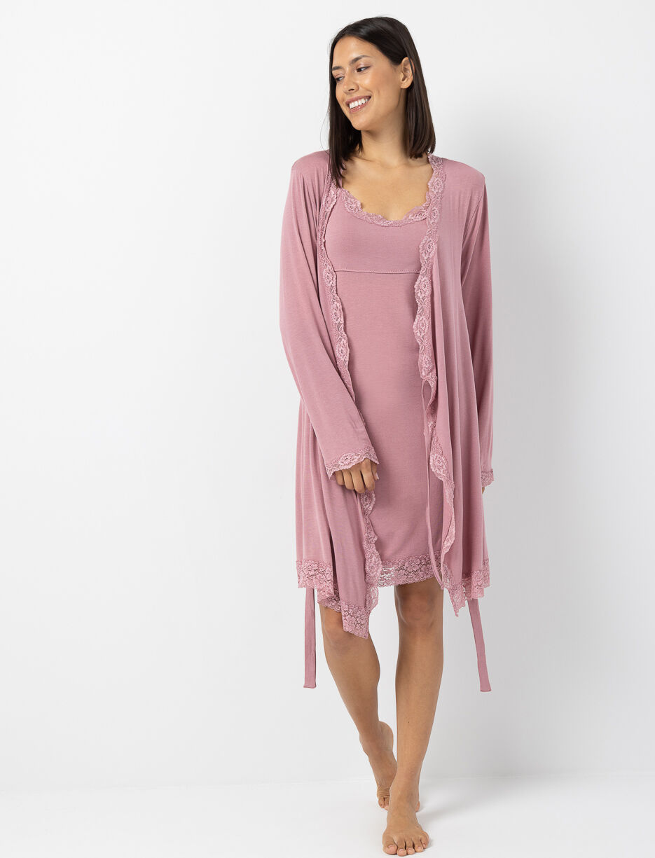 Robe de chambre légère à dentelle