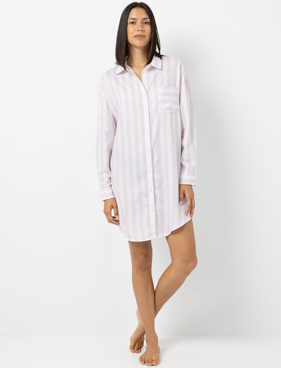Chemise de nuit rayée à poche