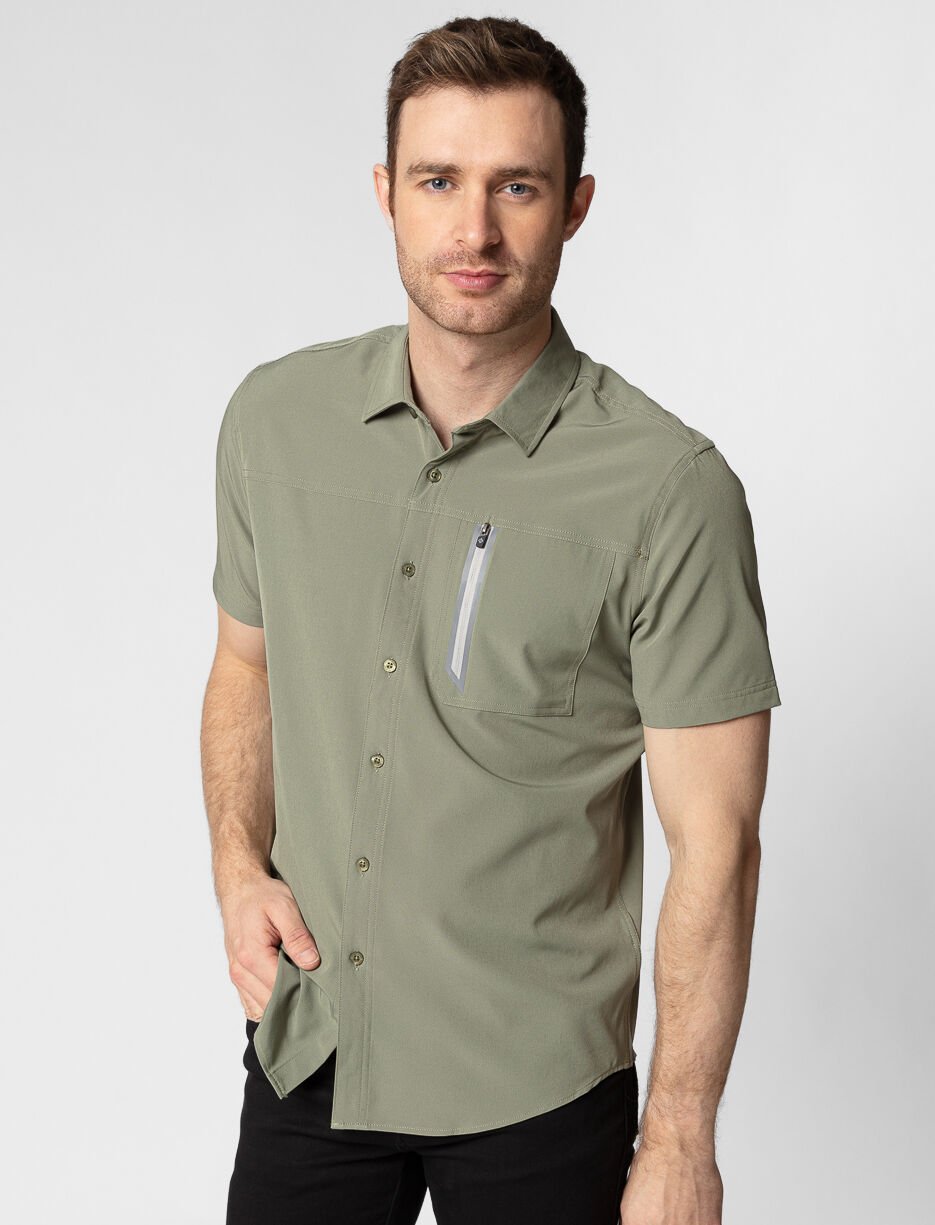 Solid Short-sleeve Shirt
