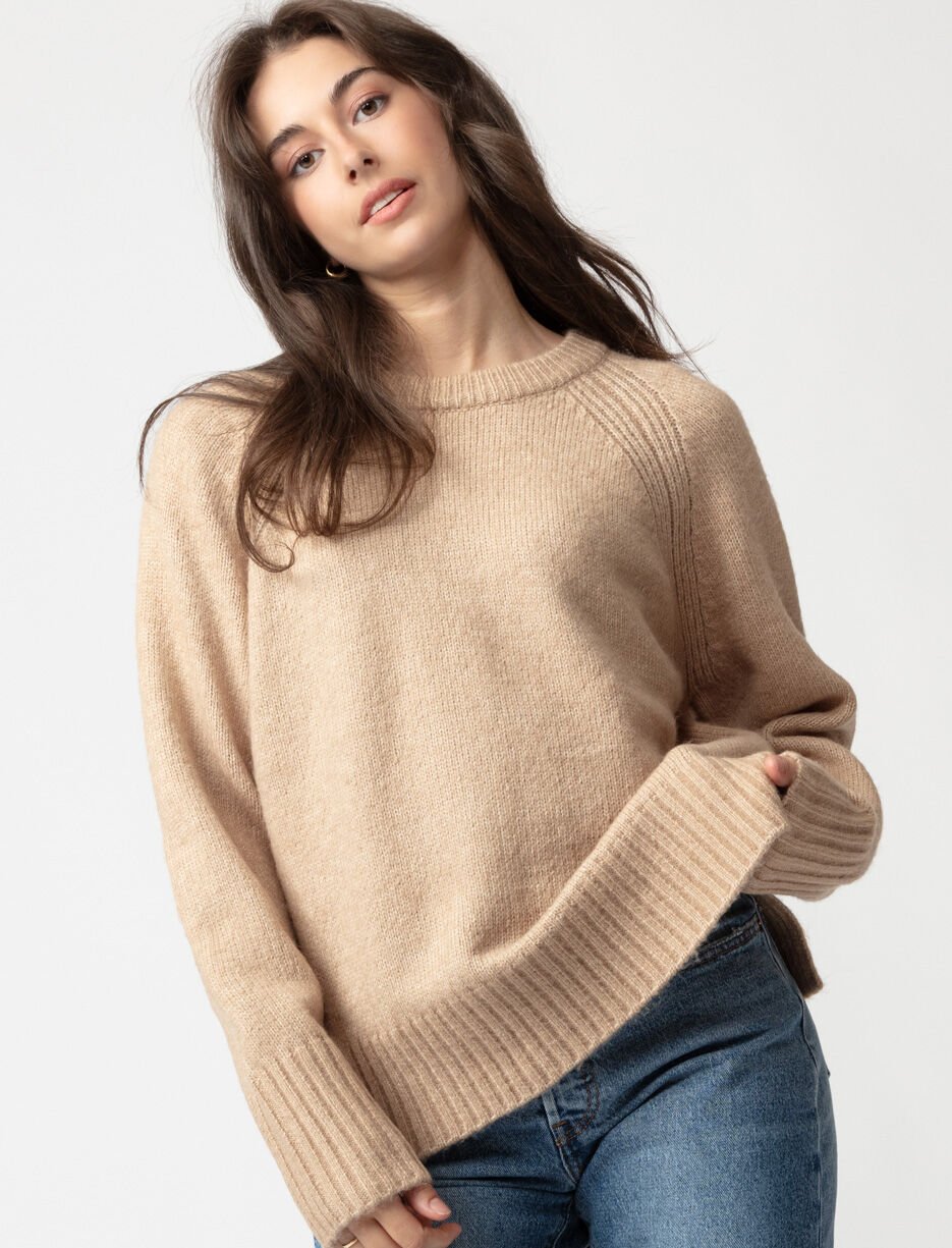 Chandail en tricot uni