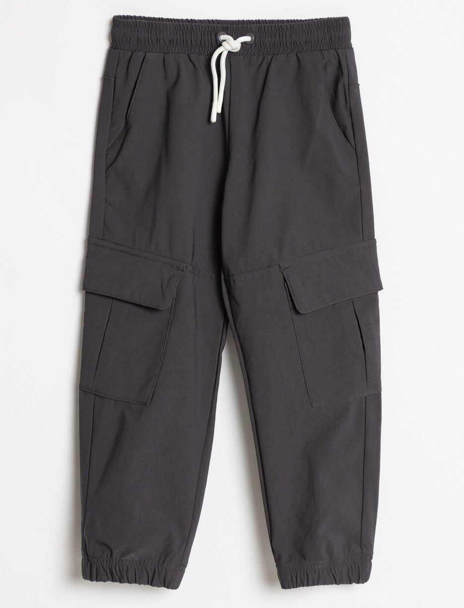 Solid Cargo Pockets Pants