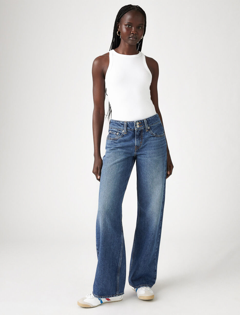 Low-rise Wide-leg Jeans
