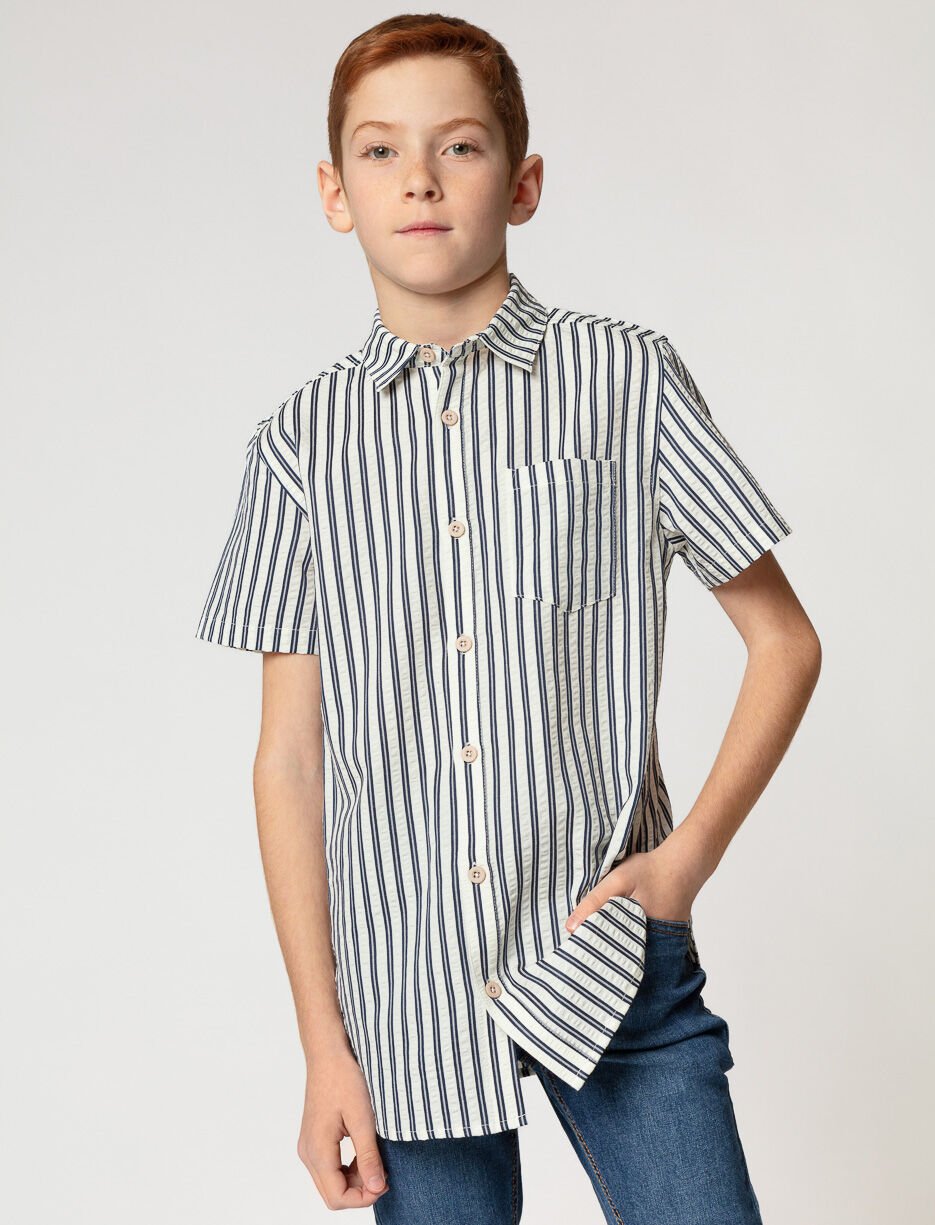 Chemise rayée à manches courtes