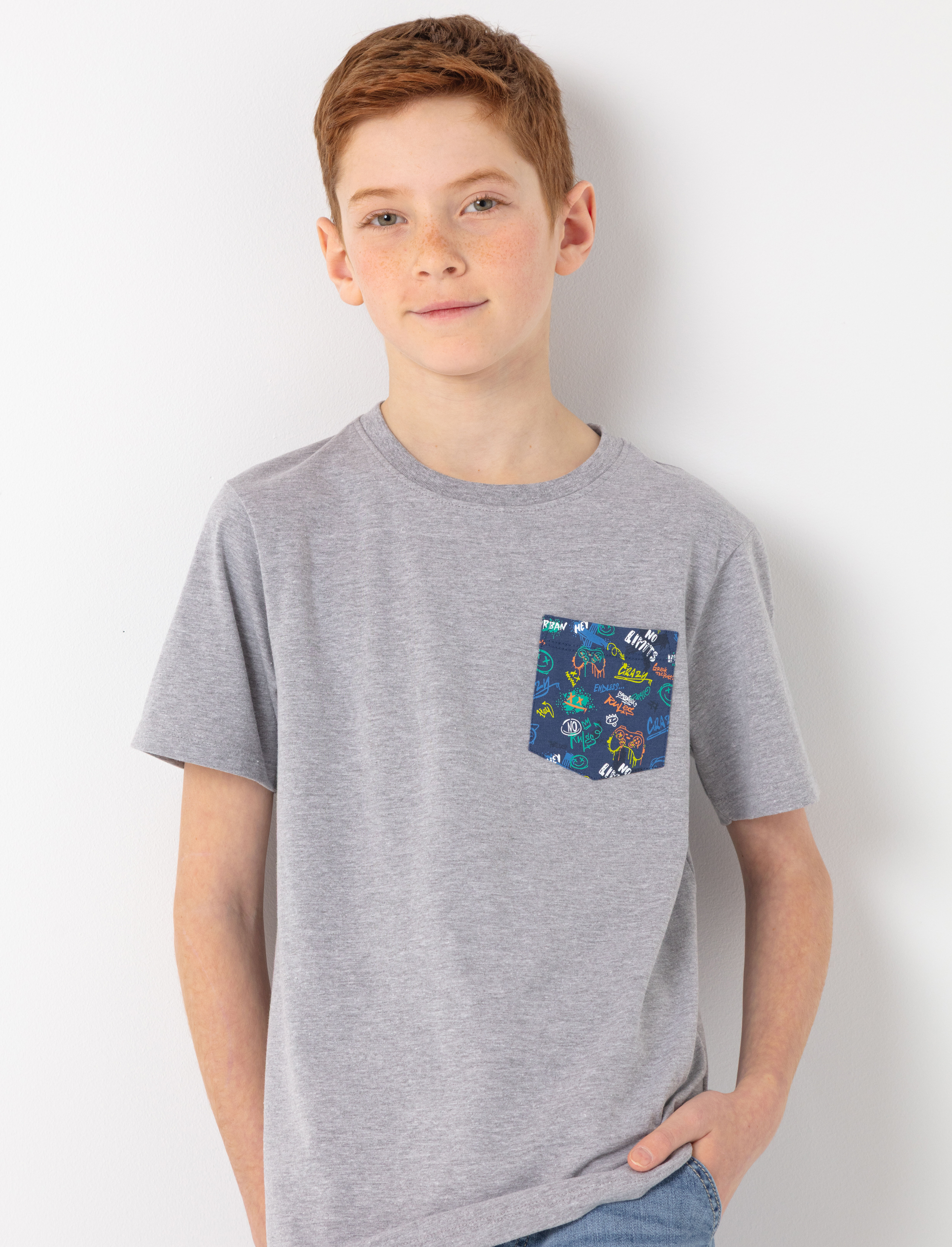 Solid T-shirt with Pocket