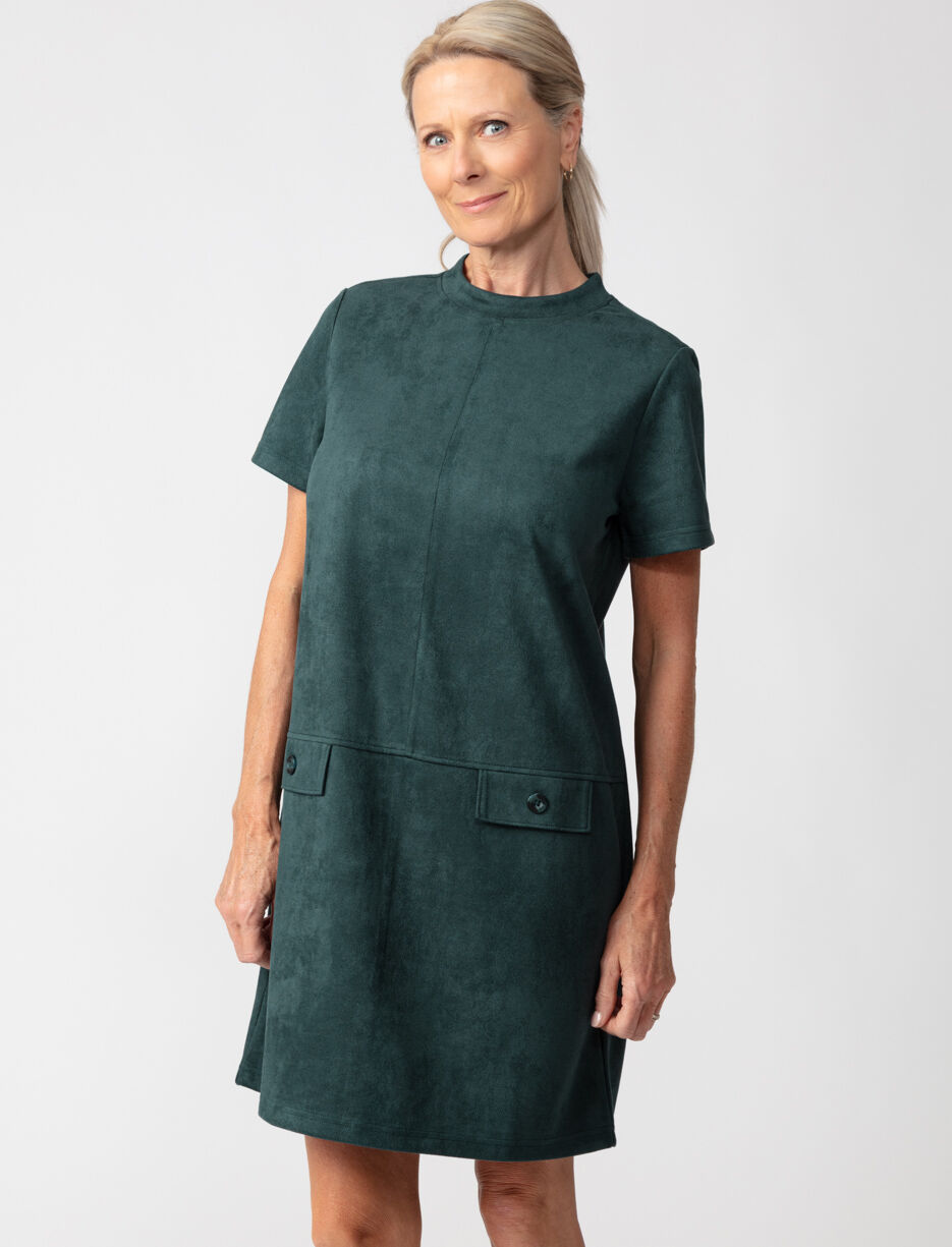 Robe en faux suède à col montant