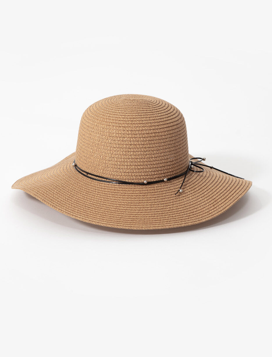 Chapeau de soleil en paille