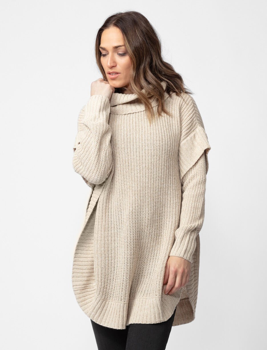 Poncho en tricot à col roulé