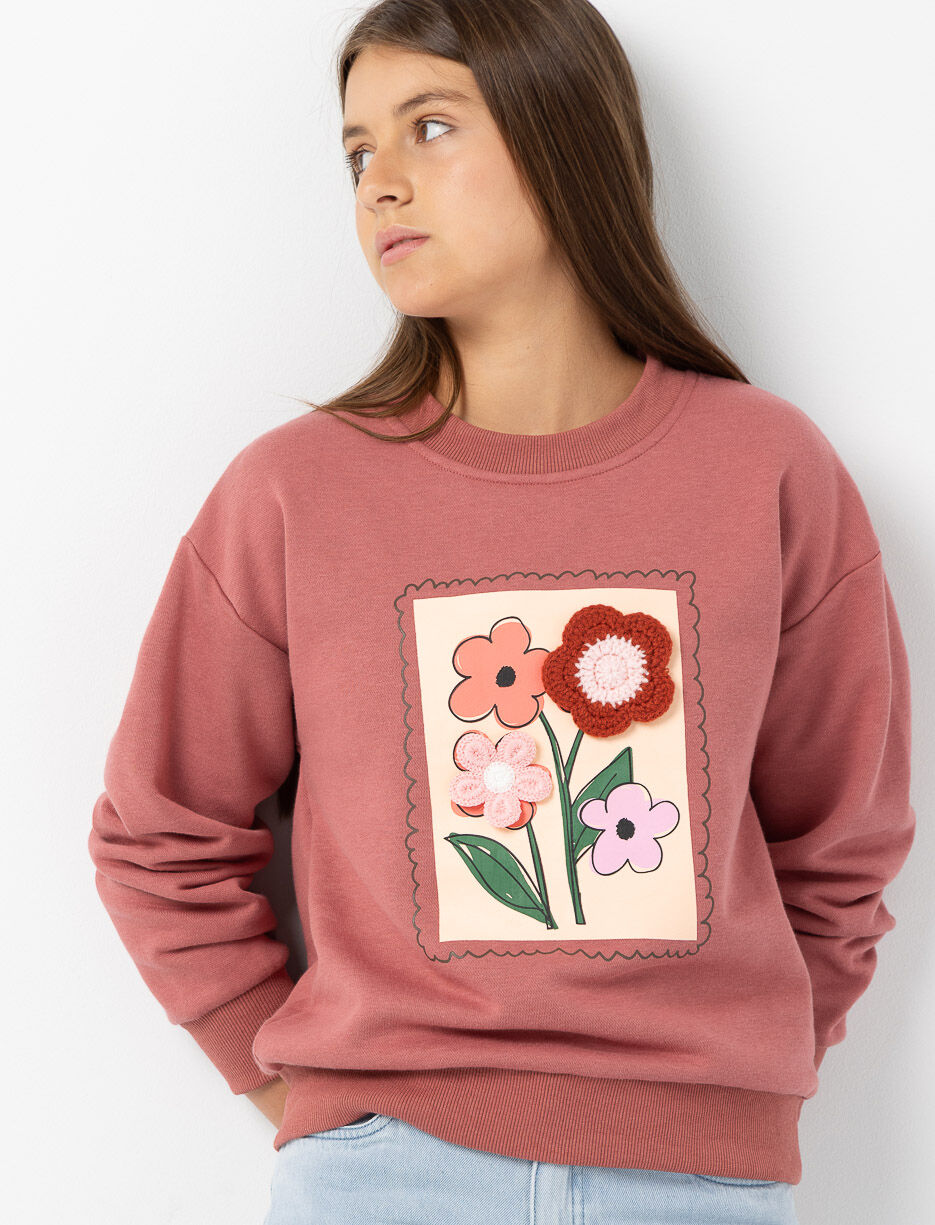 Chandail ouaté à fleurs appliquées