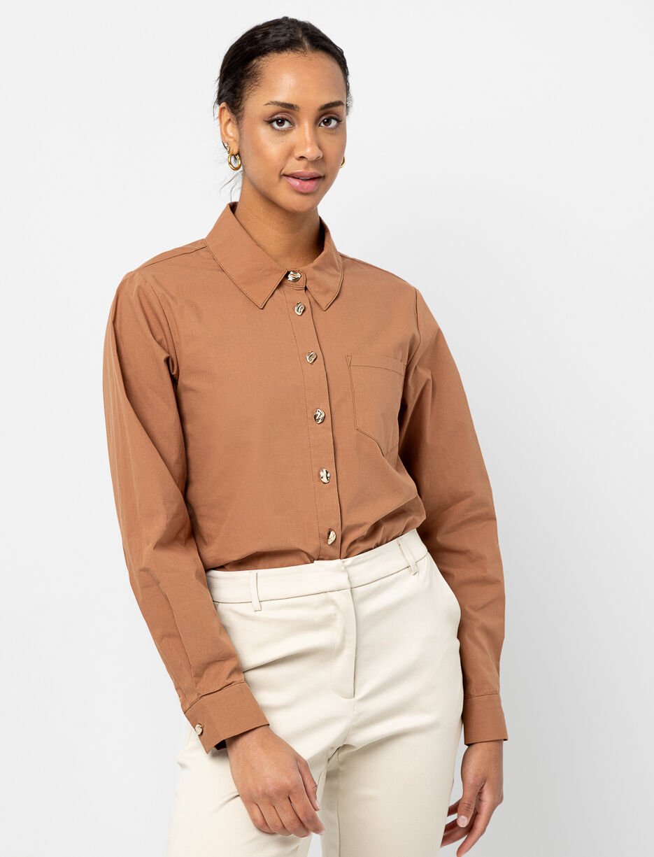 Chemise en popeline à boutons dorés