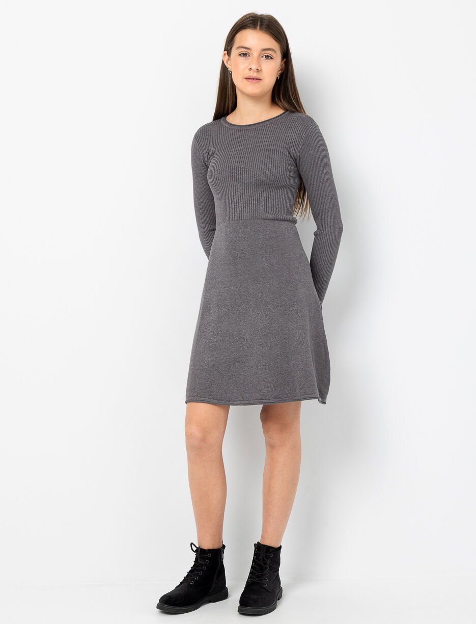 Robe en tricot à manches longues