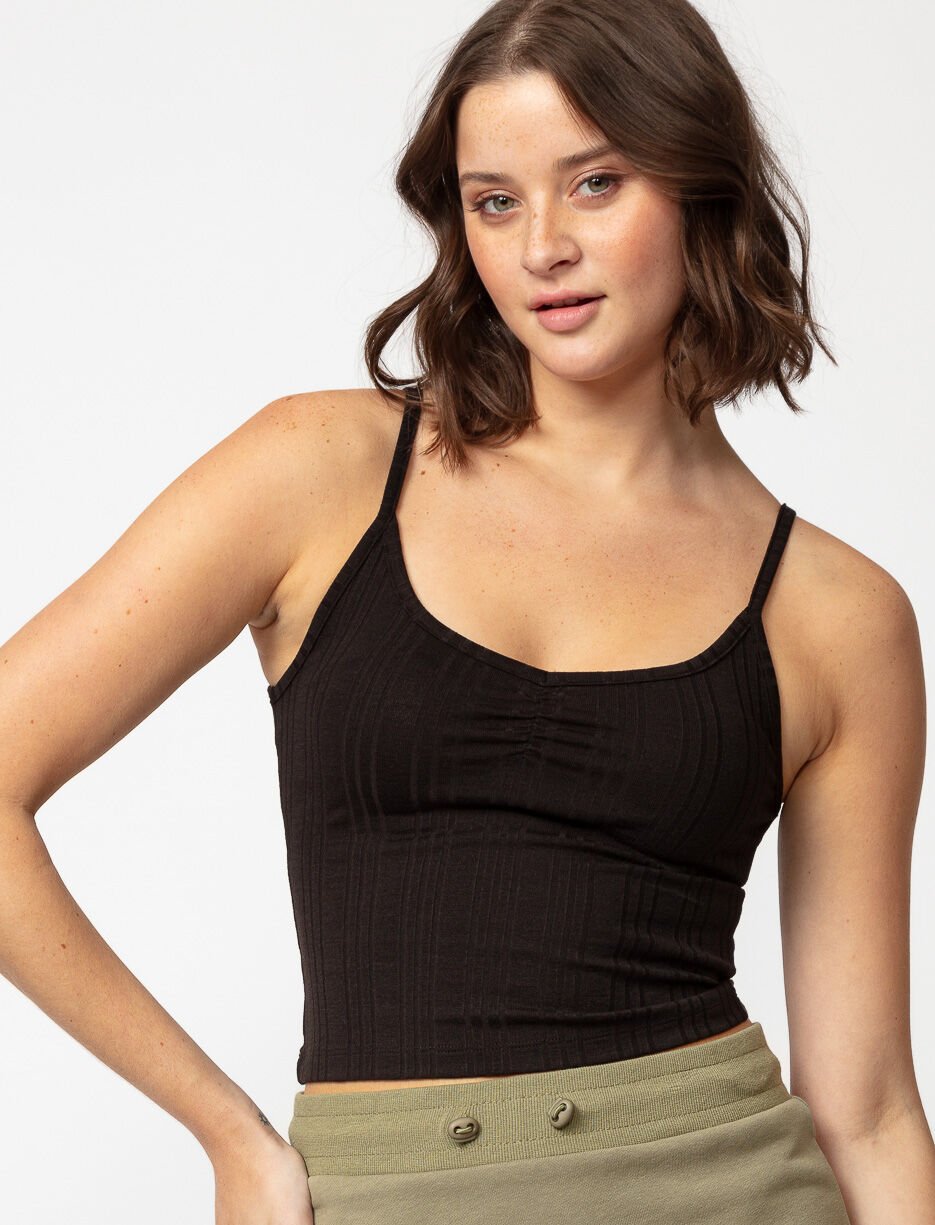 Camisole courte côtelée à bretelles fines