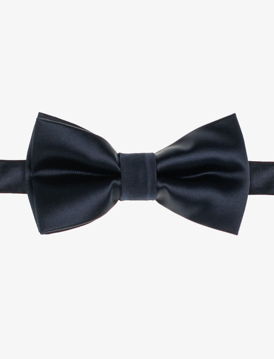 Silky Bow Tie