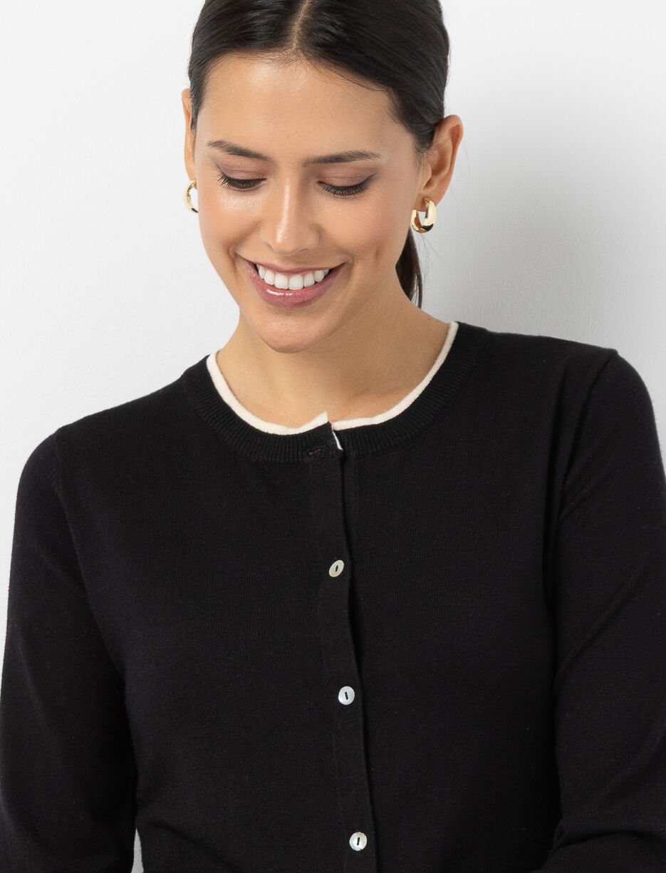 Cardigan à ourlets contrastants et boutons