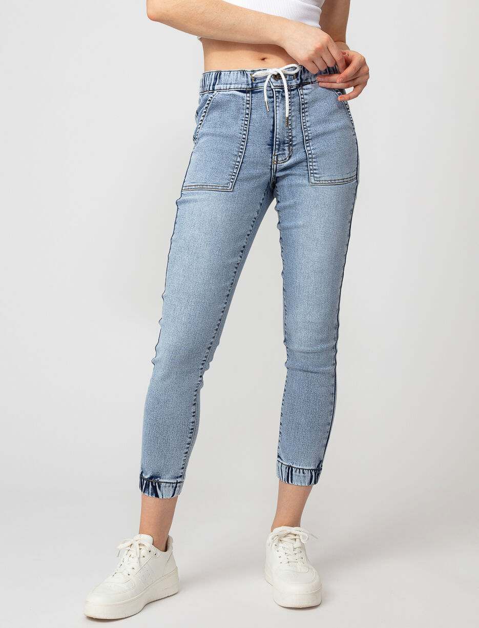 Jogger en denim extensible