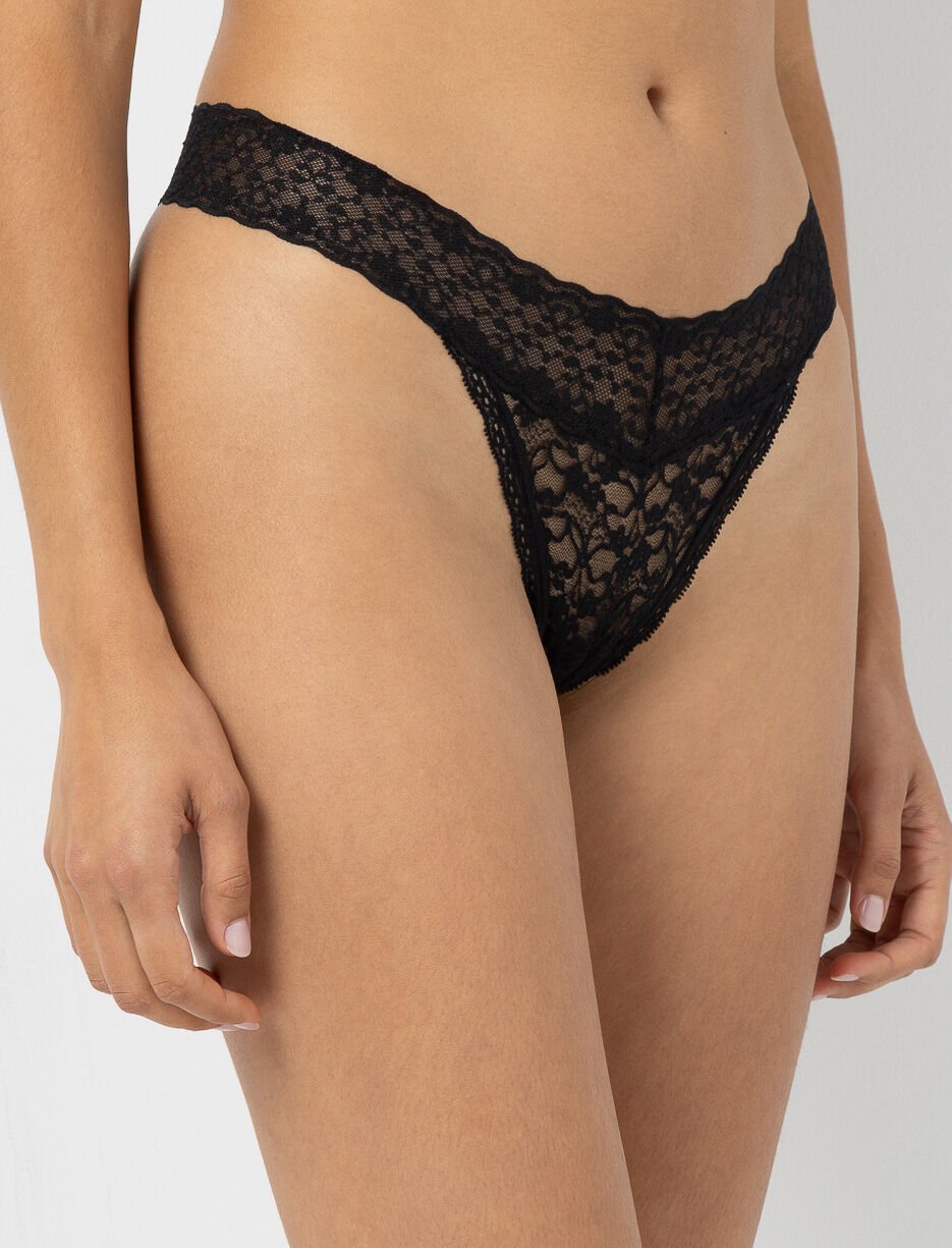 Culotte tanga en dentelle