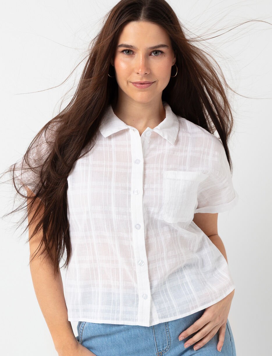 Dolman-sleeve buttoned blouse