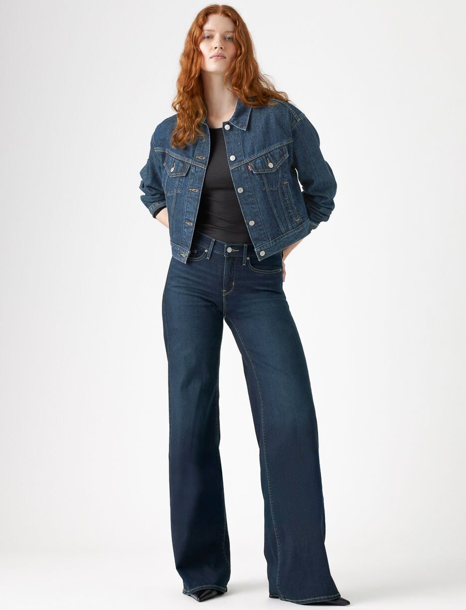 Jean jambe large à taille régulière