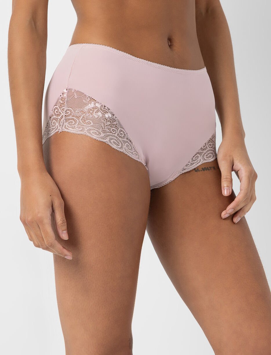 Culotte régulière à dentelle