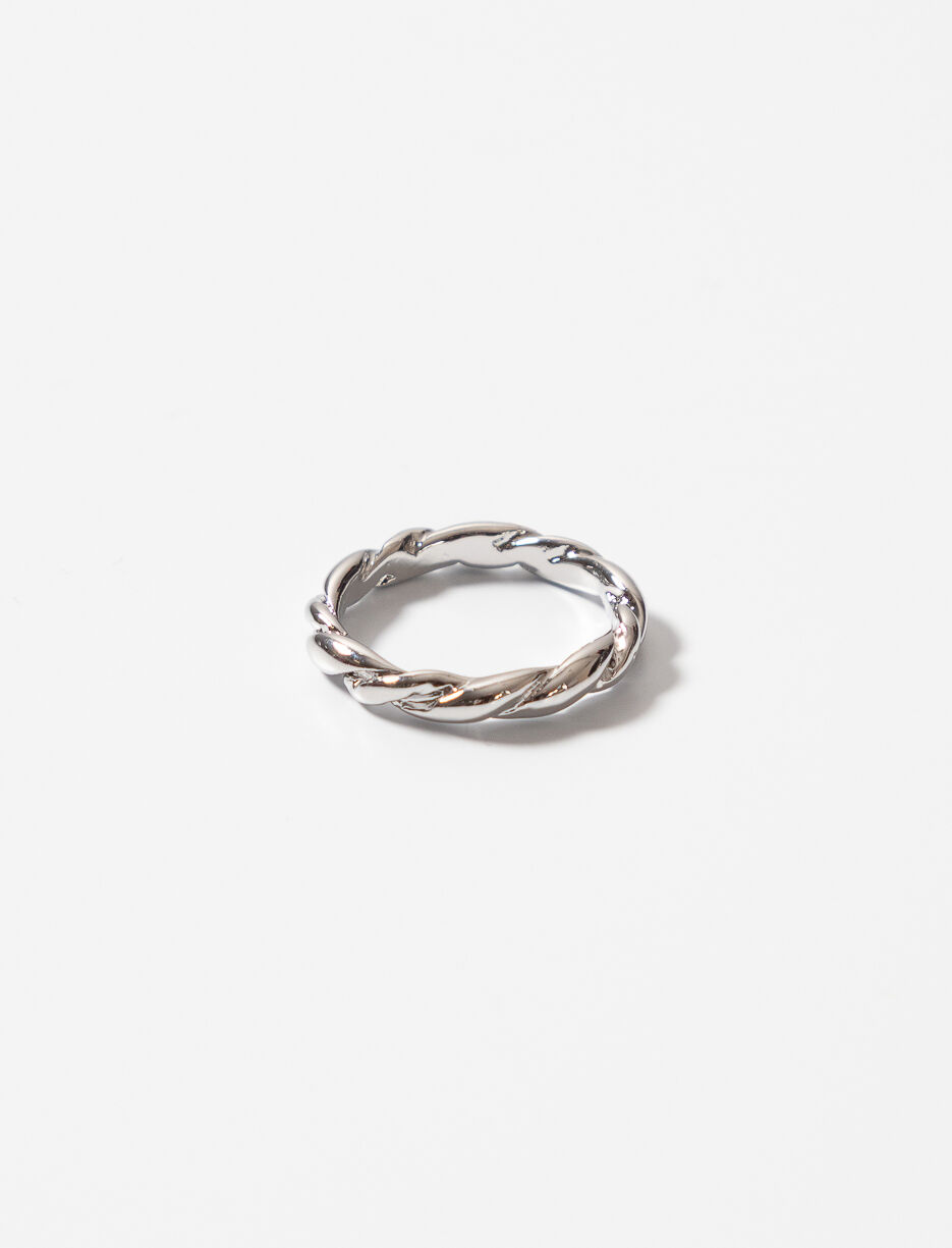 Twisted Ring